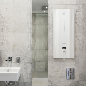 Накопительный электрический водонагреватель Electrolux EWH 50 Centurio IQ 2.0